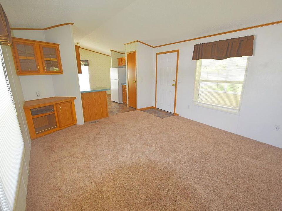 2nd image of 159 Sheffield Dr