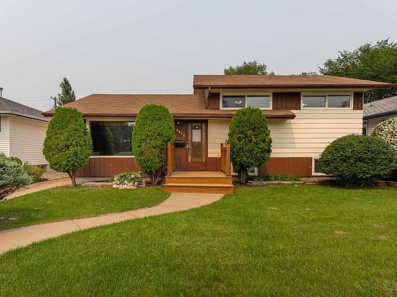 2nd image of 9012 Meadowlark Rd NW