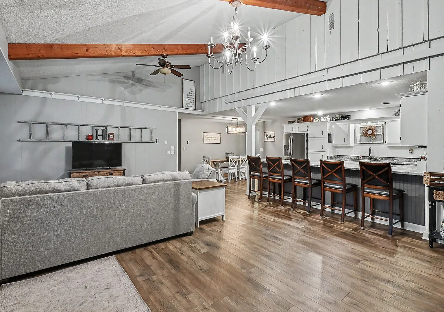 Rent: $2750; 6 beds 3 baths — Photo 1