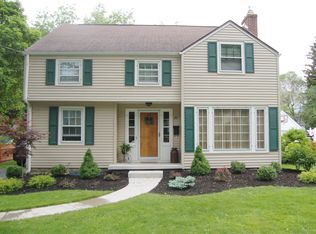 26 Oakland Pl, Hamburg, NY 14075
