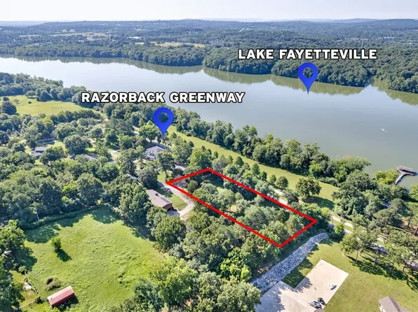 Shoreline Dr, Springdale, AR 72764