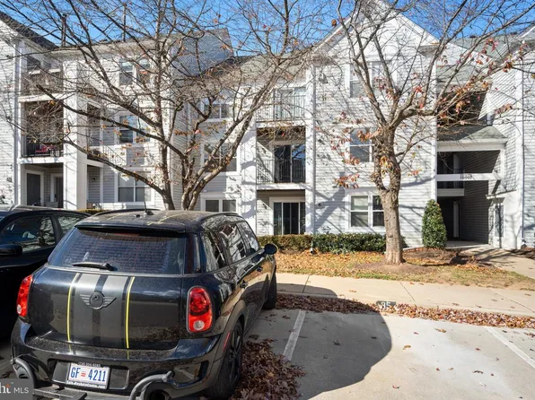 10007 Vanderbilt Cir APT 7, Rockville, MD 20850