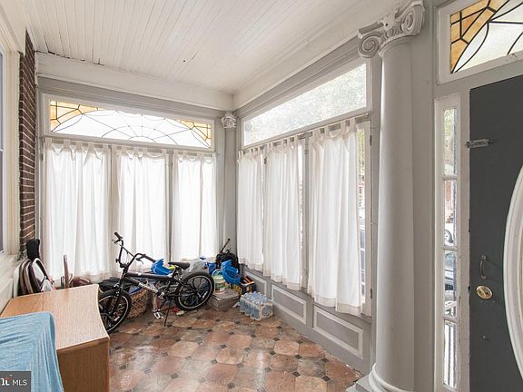 5th image of 246 W Olney Ave