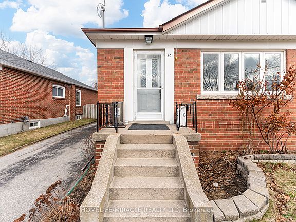 4th image of 30 Yorkshire Rd