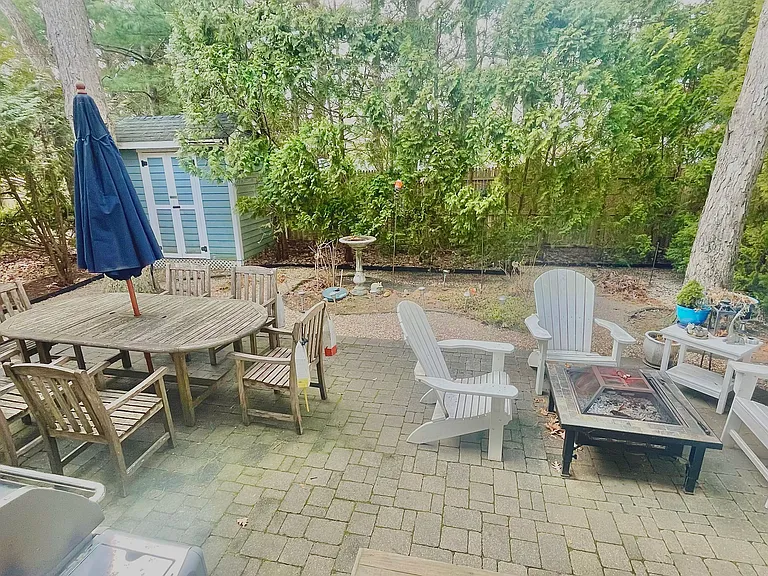 38 Baycrest Ave — Photo 24