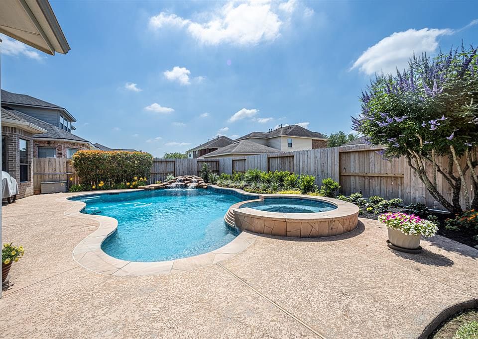 1st image of 21611 W Winter Violet Court