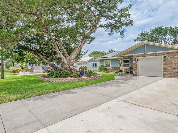 3rd image of 34 Miruela Ave