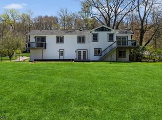 14 Clover Rd W, Milford Township, NJ 07435