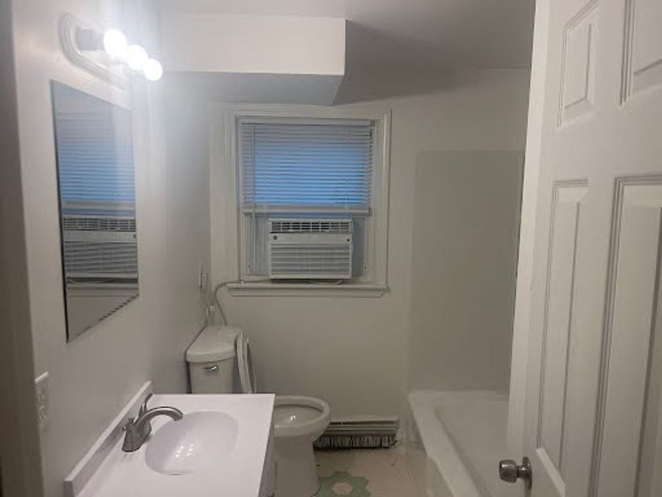 2nd image of 100 Navaho Ct #5