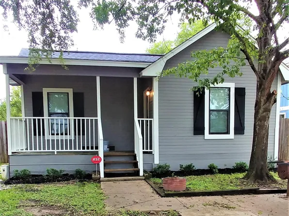 1009 Fairview Ave, College Station, TX 77840