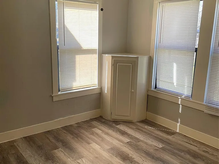 705 Cincinnati St — Photo 5