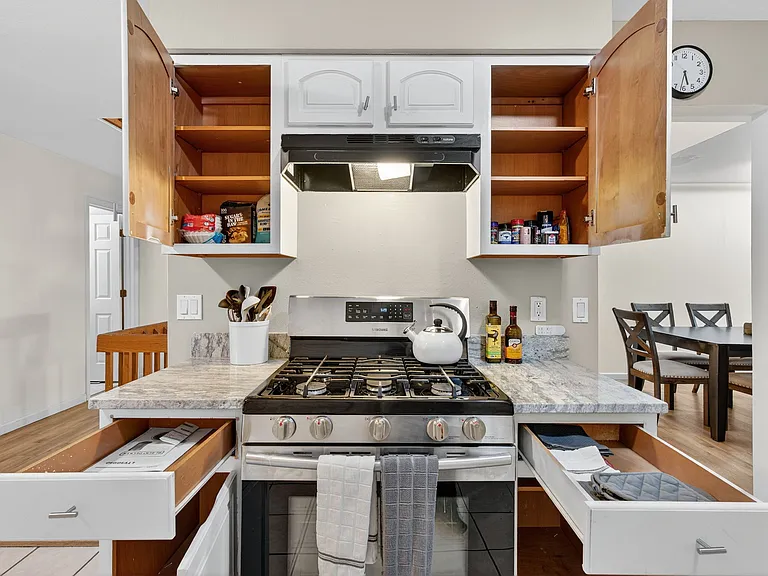 11502 Cedar Walk Dr — Photo 9