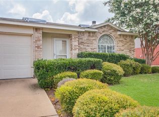 6703 Caribou Dr, Arlington, TX 76002