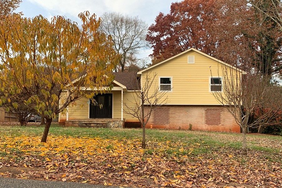 1st image of 4963 Vineyard Ln