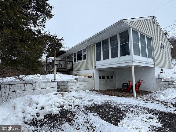 2nd image of 11070 Creekside Dr