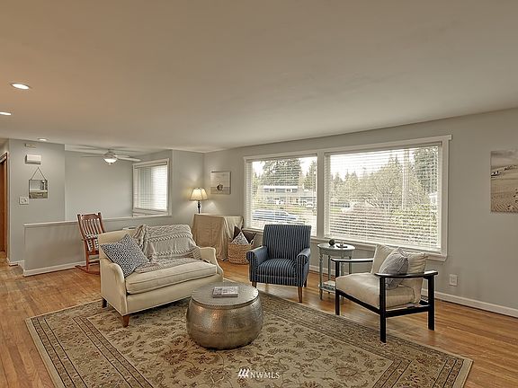 4th image of 6304 186th St SW