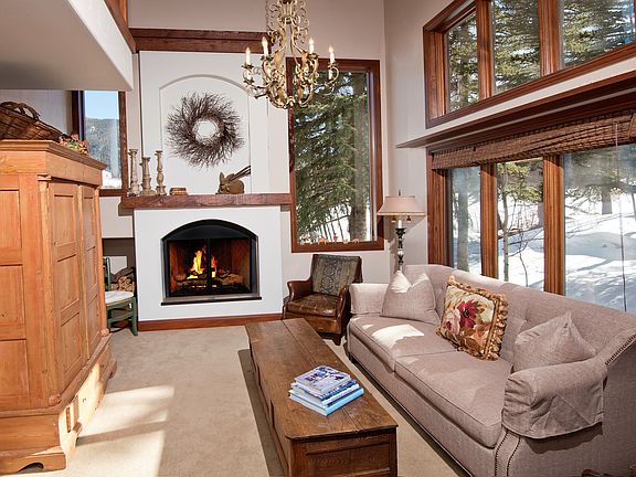 2nd image of 4800 Meadow Dr Unit 18