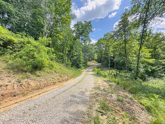 4th image of 2500 Township Road 195 NE