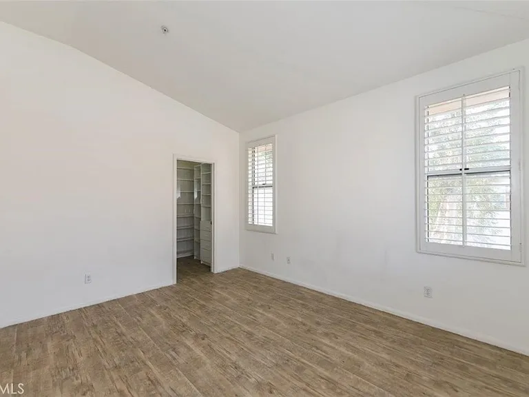 3400 Ladrillo Aisle — Photo 22