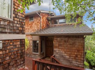 899 Lundy Ln, Los Altos, CA 94024