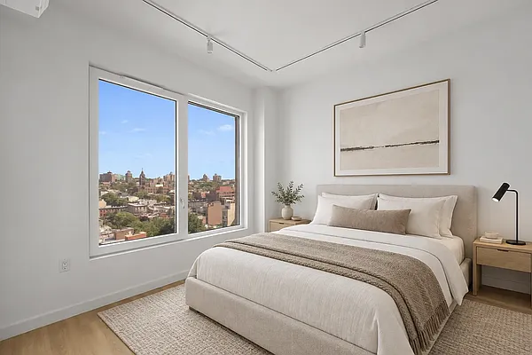 Bedroom, photo 1