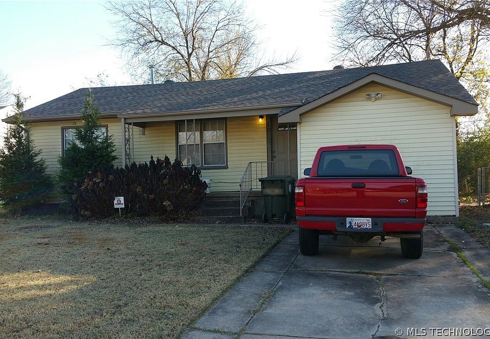 1st image of 1613 Oxford Ln N