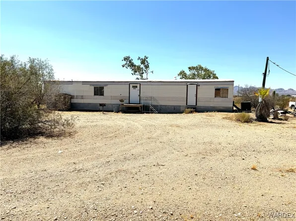 4925 N Hoover Rd, Golden Valley, AZ 86413