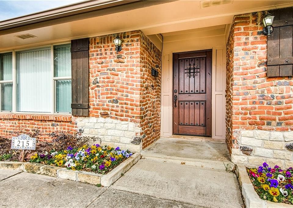 1st image of 215 Linda Ln
