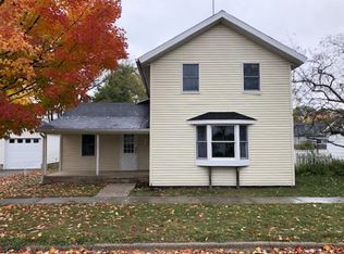140 N East St, Morley, MI 49336