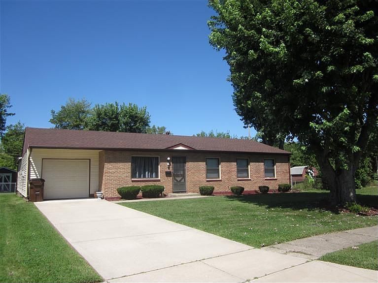 1st image of 23 Sunnybrook Ct