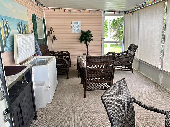 3rd image of 6664 Spanish Lakes Boulevard