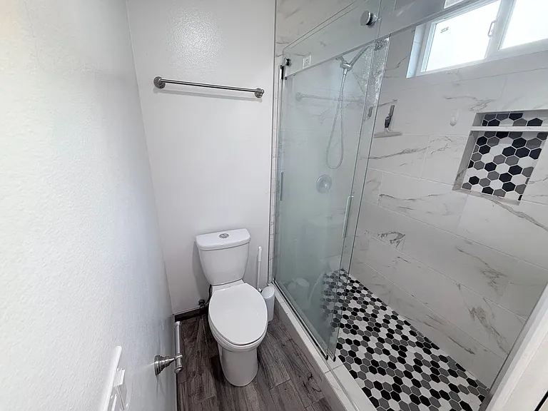 2035 Lakeridge Cir #101 — Photo 19