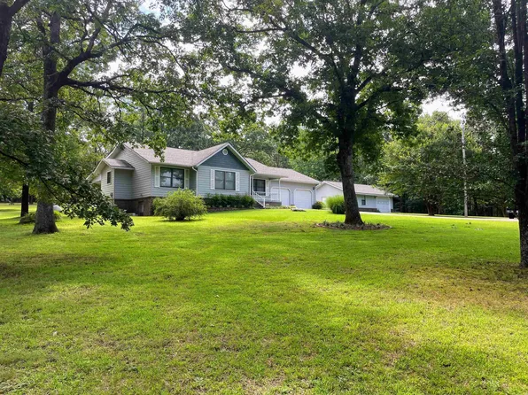 105 Echo Hills Dr, Tumbling Shoals, AR 72581