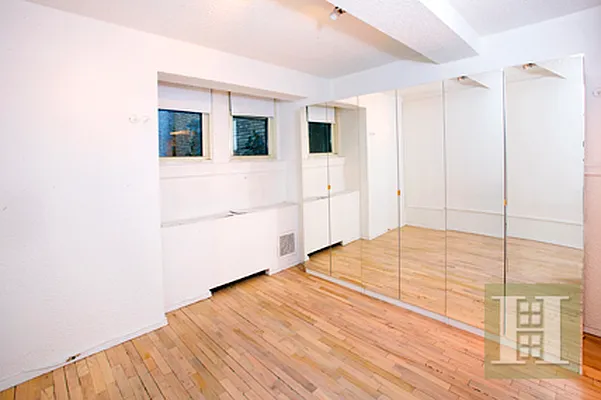 Rented by Halstead Real Estate | media 8