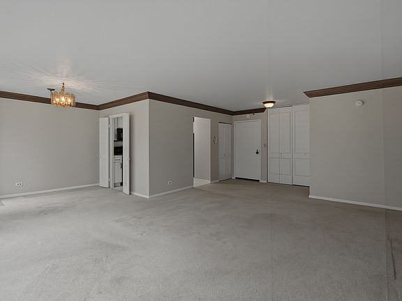 4th image of 1800 7th St Unit 2A