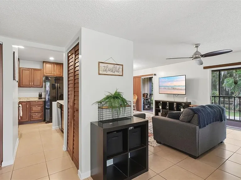 140 Orchid Woods Ct #13B — Photo 5