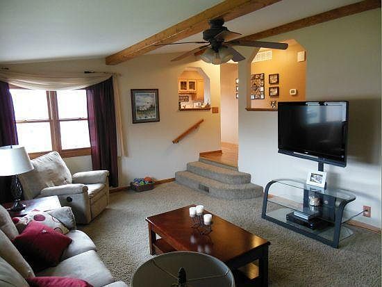 3rd image of 724 Edgewood Ave