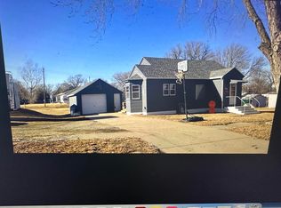 625 Stewart St, Campbell, NE 68932