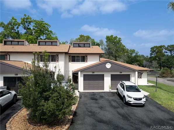 63 Douglas St APT 5, Homosassa, FL 34446