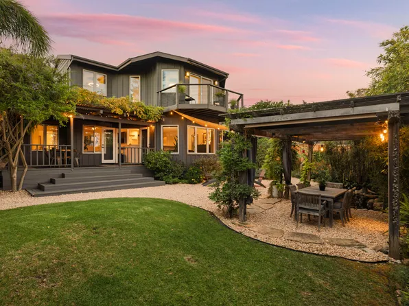 2688 Dorking Pl, Santa Barbara, CA 93105