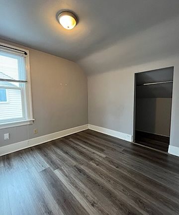 5th image of 1578 Ellrose Ave #1