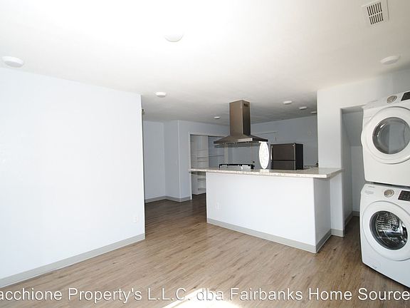 2nd image of 4693 Amherst Dr #2
