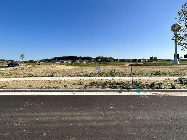 7795 Bluestem Trail #165, Deforest, WI 53532