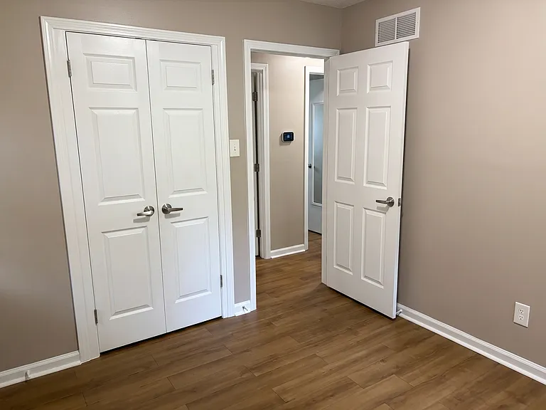 812 Leacrest Ave — Photo 6