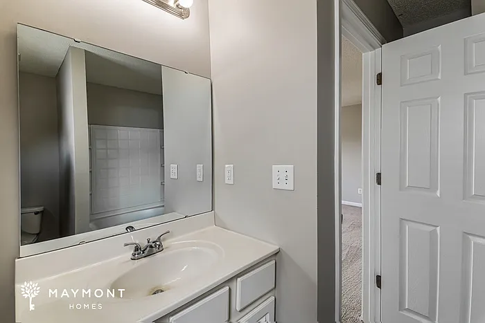 609 Green Pasture Ct — Photo 11