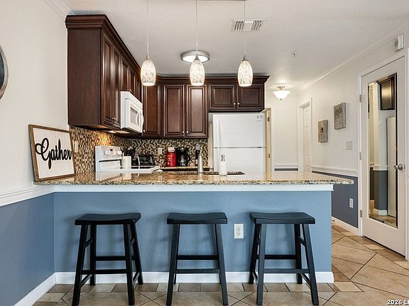 3rd image of 730 E Mather # 301