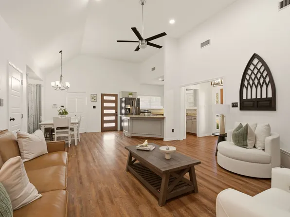 355 County Road 4225, Bonham, TX 75418