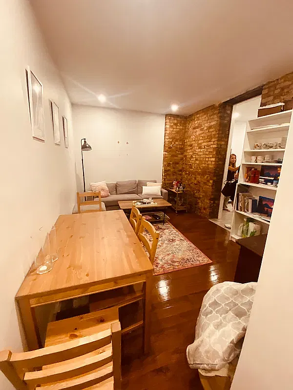 52 Kenmare Street — Photo 1