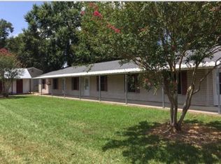 704 S 2nd St #B, Iota, LA 70543