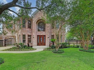 907 Jolen Ct, Bellaire, TX 77401